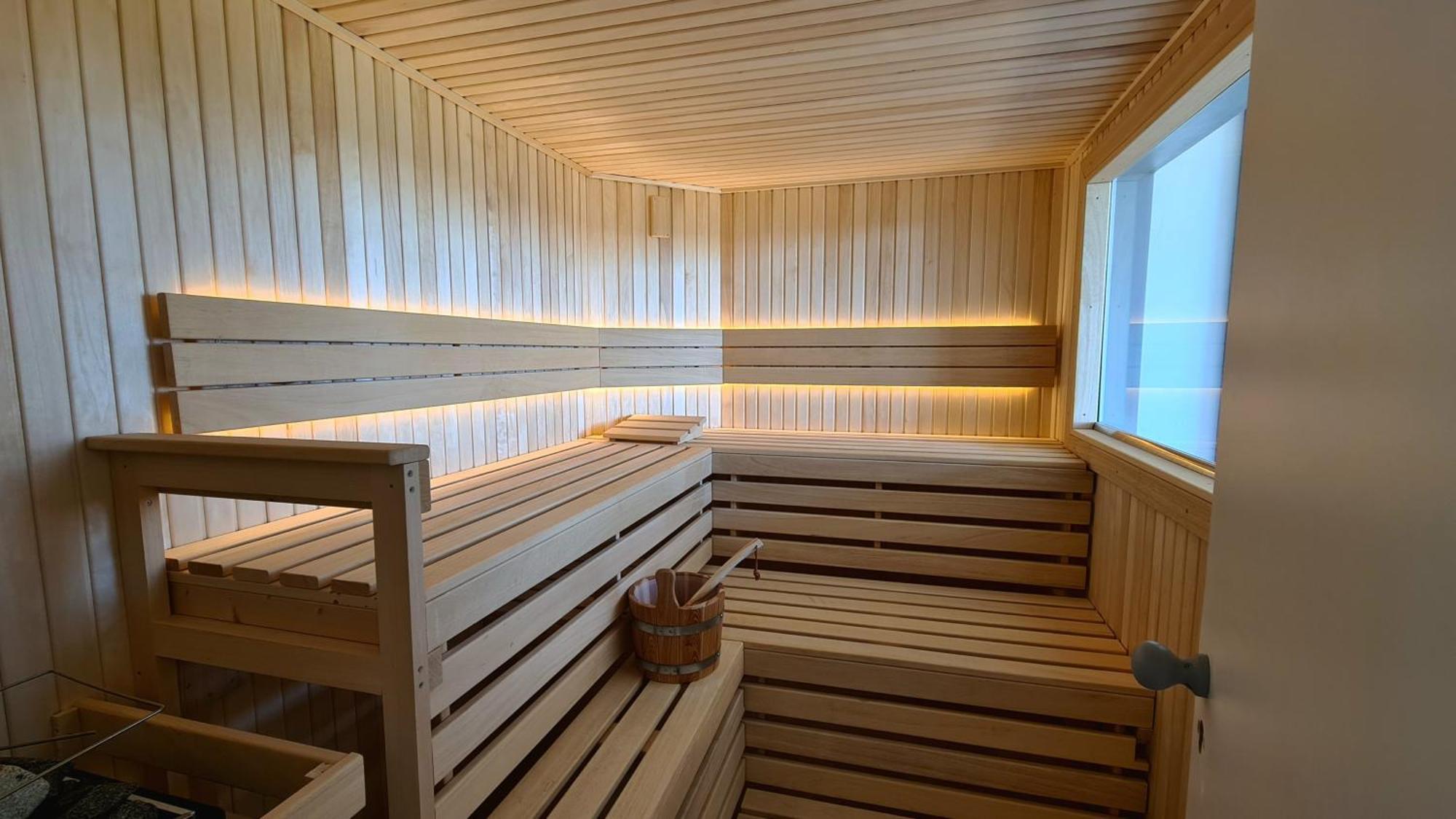 Deluxe Apartment Mit Sauna, Gehobene Ausstattung, Sydney Schwarzenbek Exterior foto
